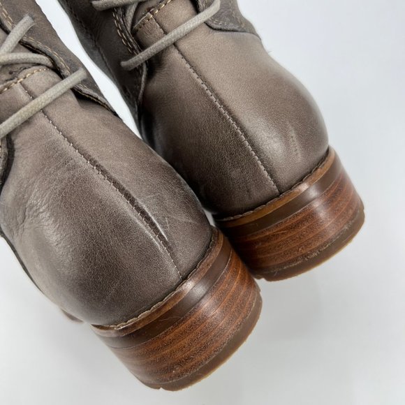 Sofft Women's Lace Up Boots - Taupe - Picture 7 of 11